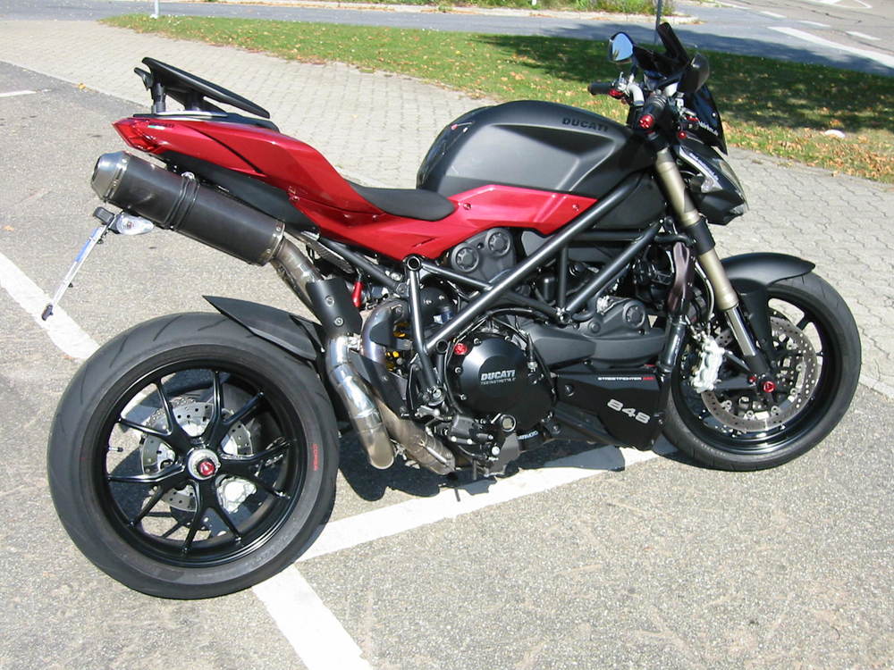 Ducati Bastelarbeiten2.JPG