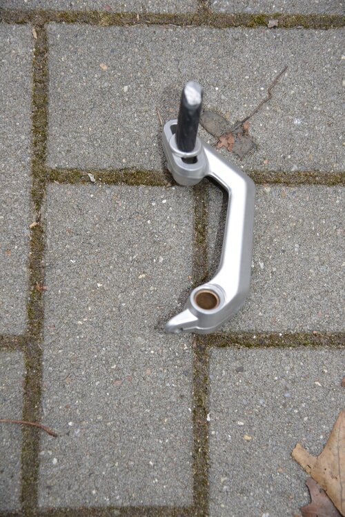 999s_Raste_rechts_Bremshebel - 2.jpeg